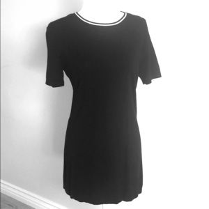 Brandy Melville Small Sweater Tunic Mini Black
